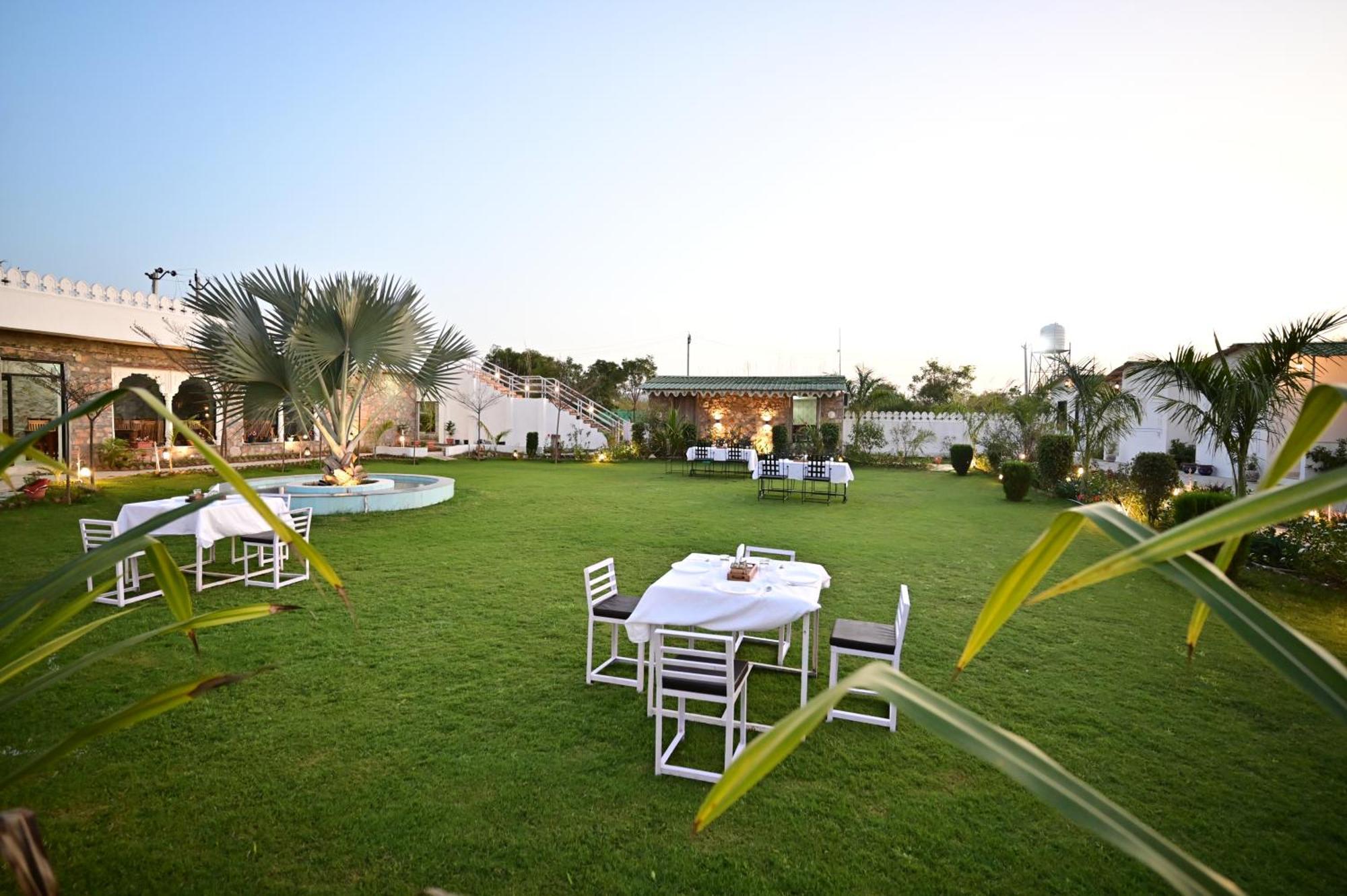 The Castle Crown - Hem Vilas Resort Ranthambhore Sawai Madhopur Exteriér fotografie