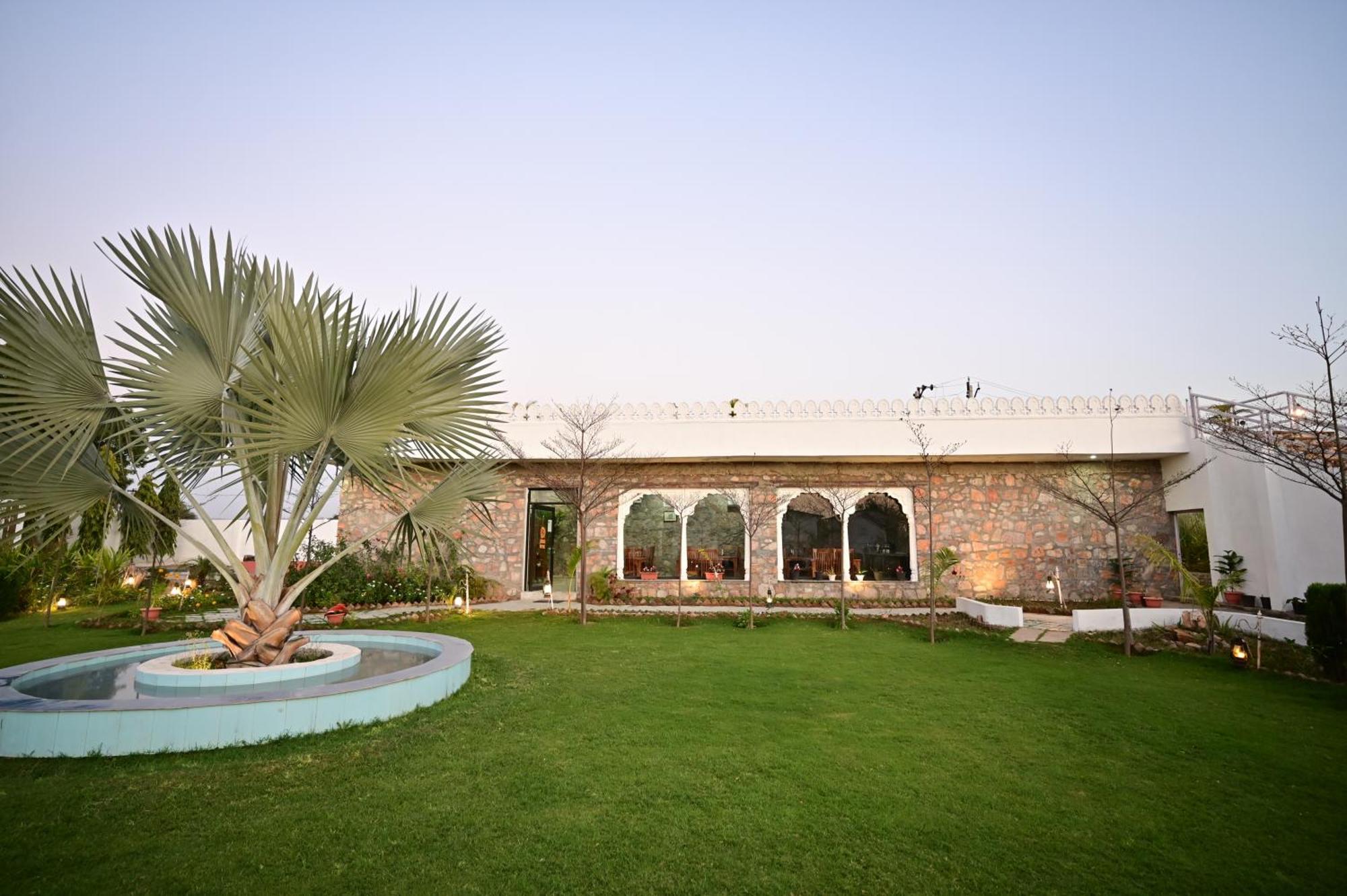 The Castle Crown - Hem Vilas Resort Ranthambhore Sawai Madhopur Exteriér fotografie